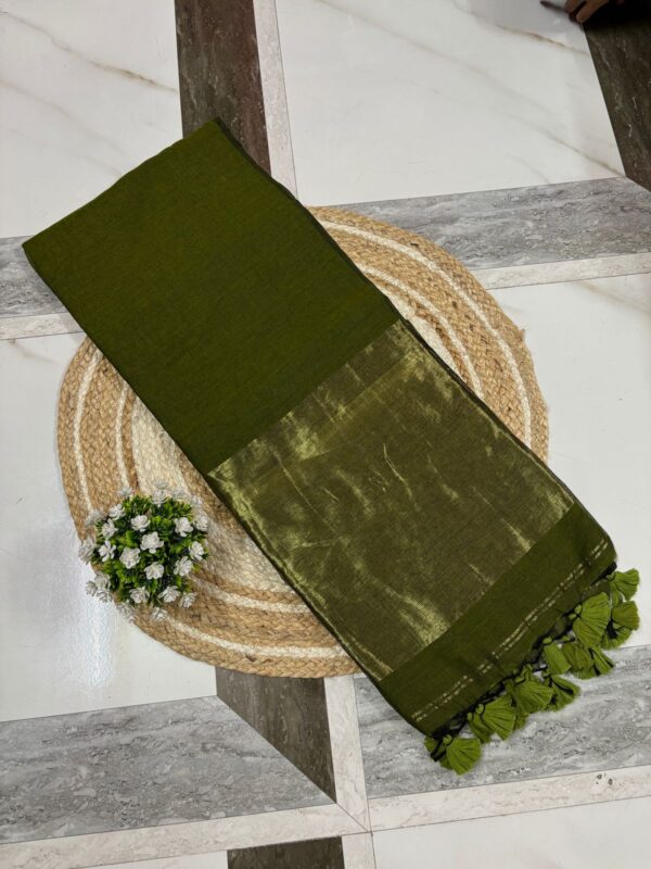 Mul cotton Zari Pallu Saree