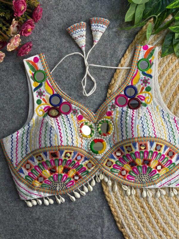 APPLE CUT STYLISH BLOUSE